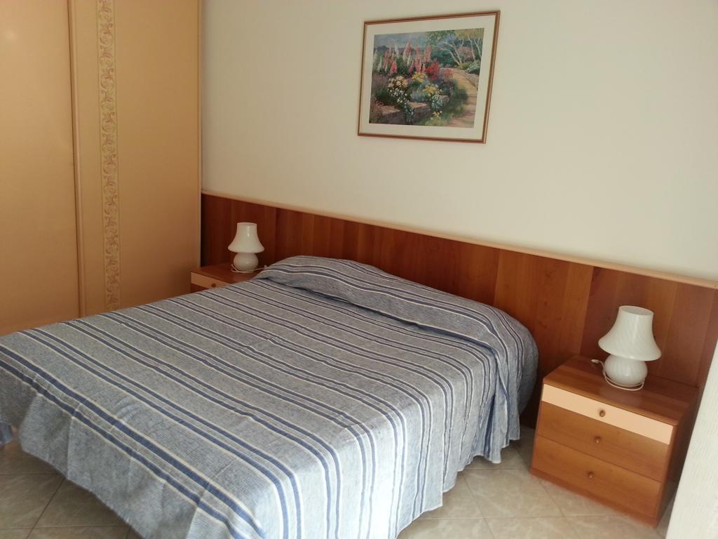 Lago Residence Desenzano del Garda Luaran gambar